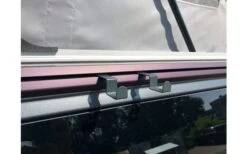 BusBoxx Haken Kederschiene VW T5 / T6 / 2 Stück -Dometic Verkäufe 449169 3153383